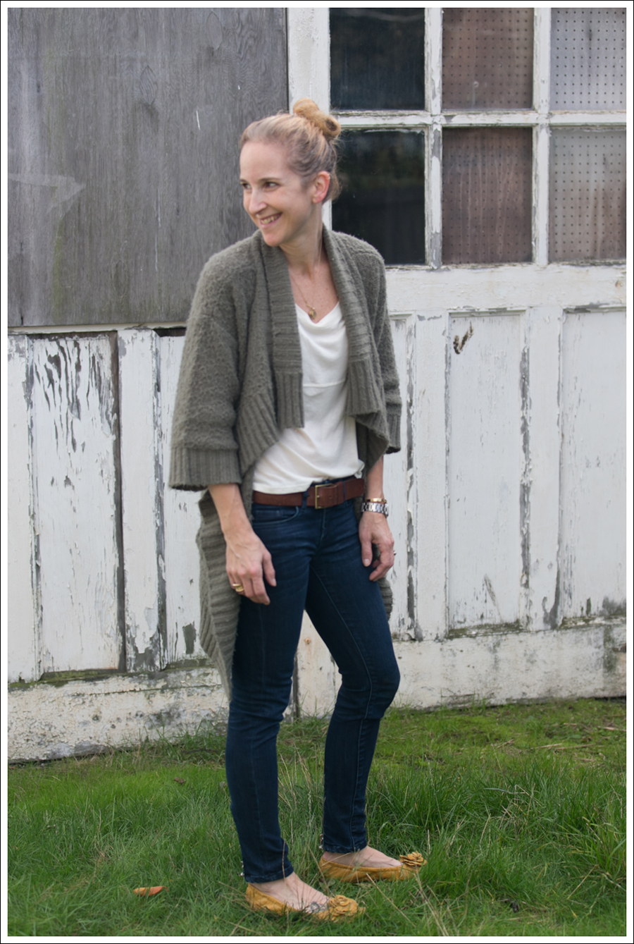 Blog Green Design History Sweater Blank Zipper Jeans-3