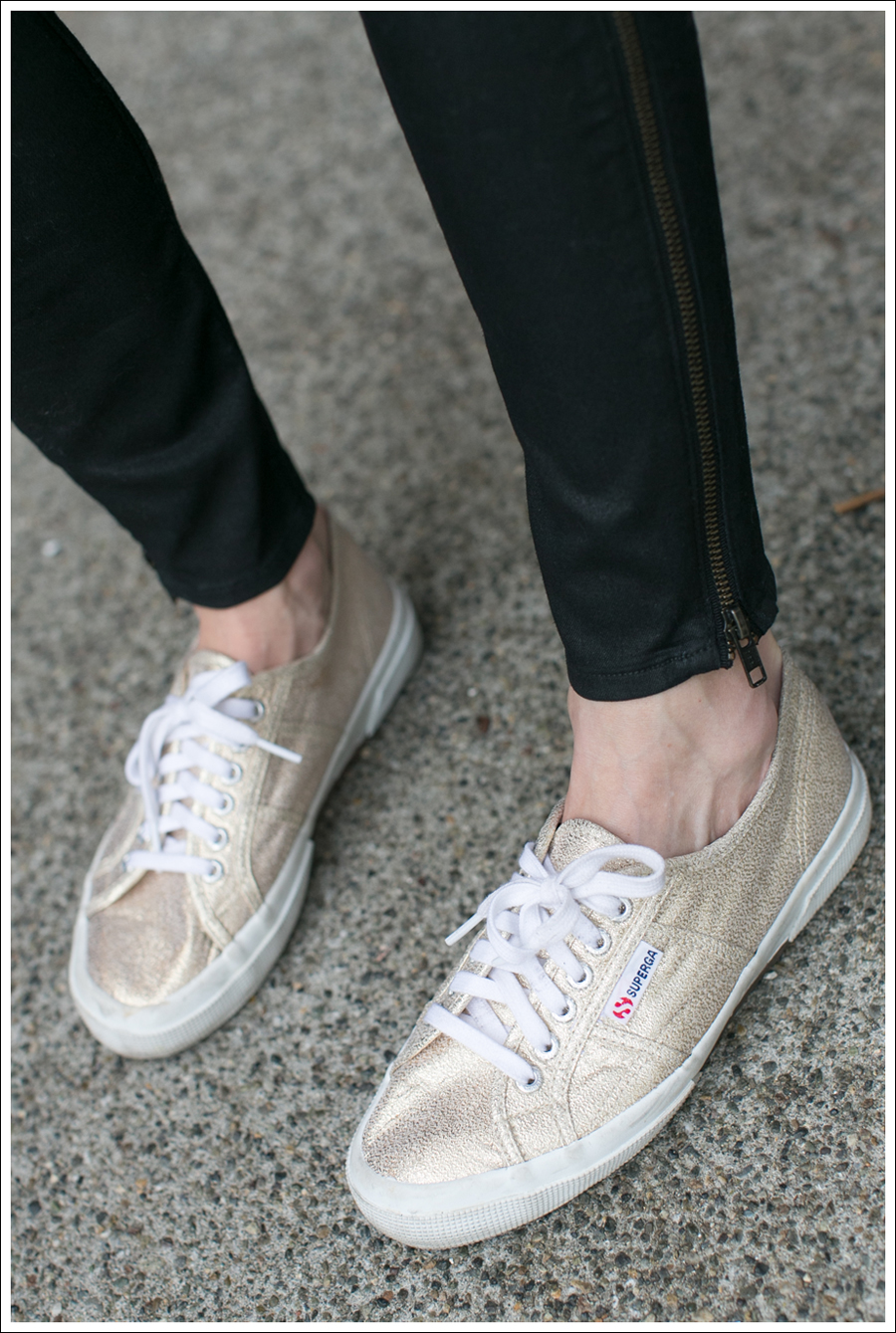 Blog J Brand Agnes Coated HM Chunky Sweater-3