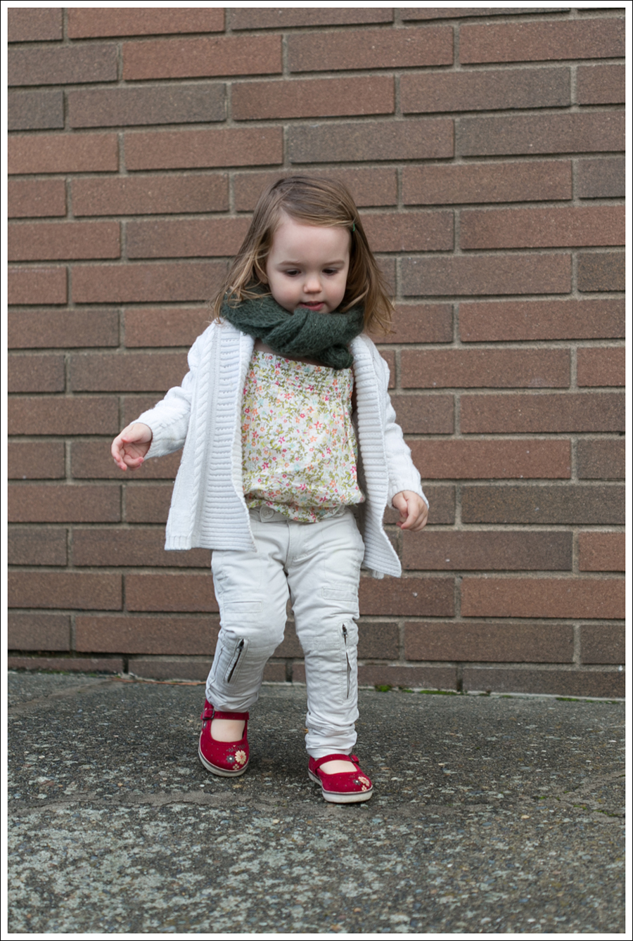 Blog Design History Cardigan Joes Jeans Frye Booties-6