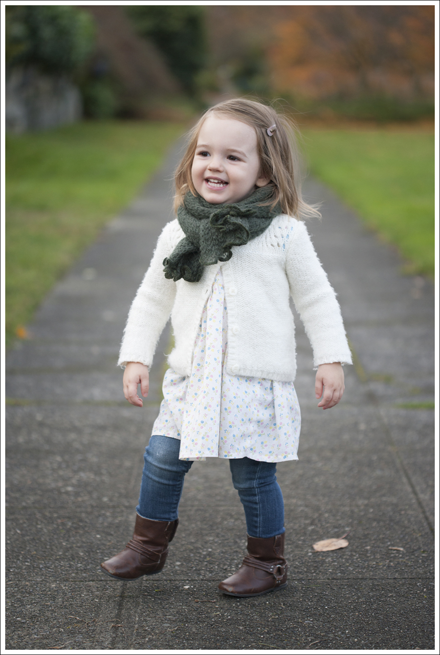 Blog Maya 109 weeks scarf boots-1sm