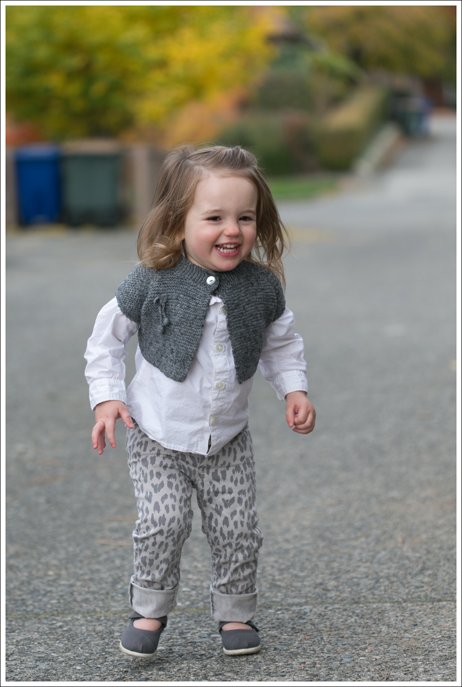 Blog StyleMint Sage Sweater Vince Skinny Jeans-11