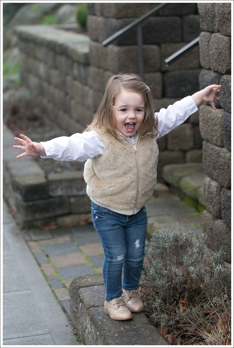 Blog 7FAM Boyfriend Zara Striped Tee Timberland Loafers-10