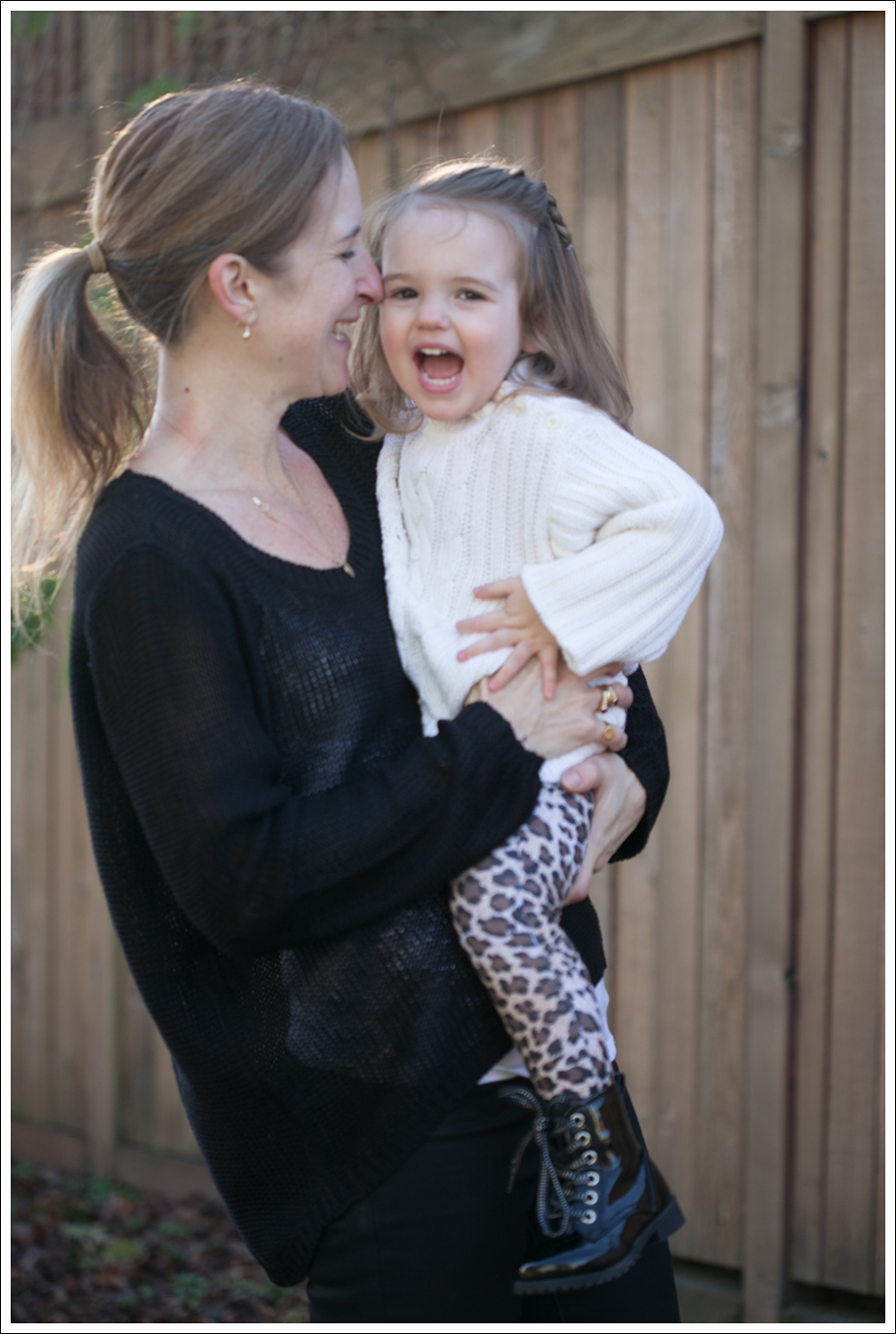 Blog HM JBrand 9West-1