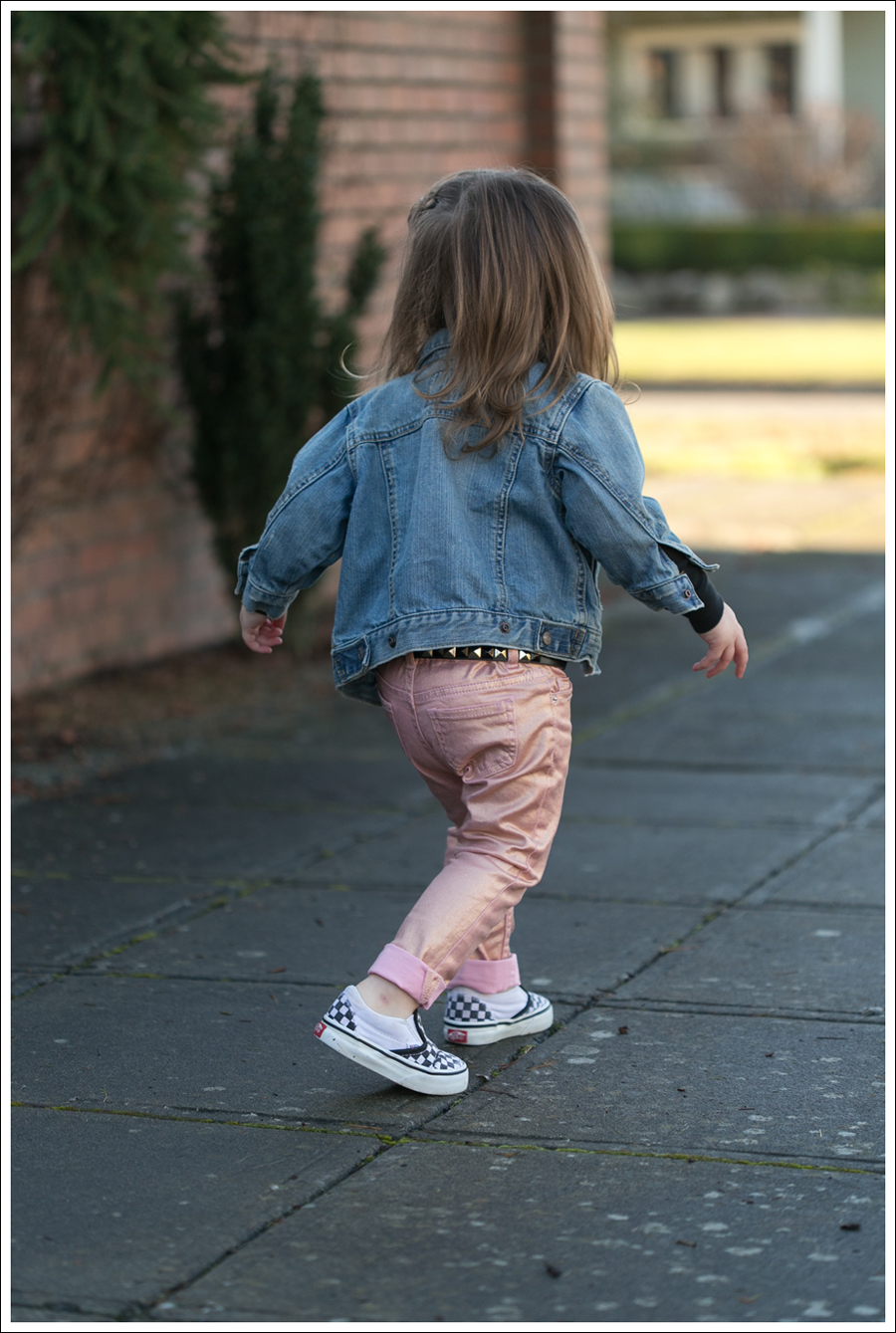 Blog HM Sweater Genetic Denim Born Booties-8