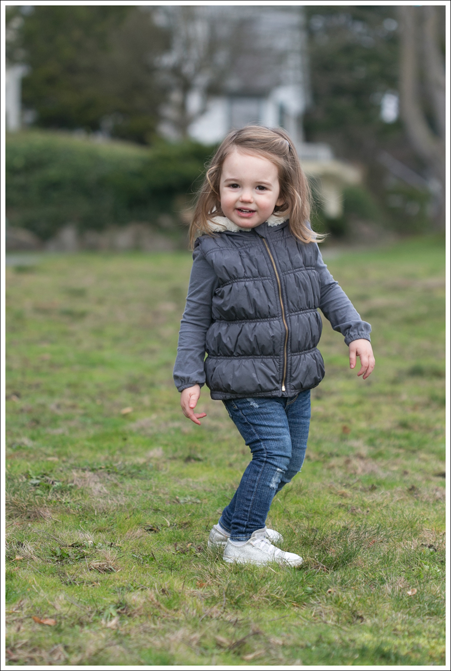 Blog Splendid Sweater DIY Destroyed Goldsign Superga-5