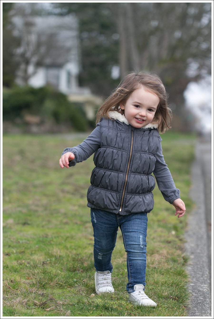 Blog Splendid Sweater DIY Destroyed Goldsign Superga-6