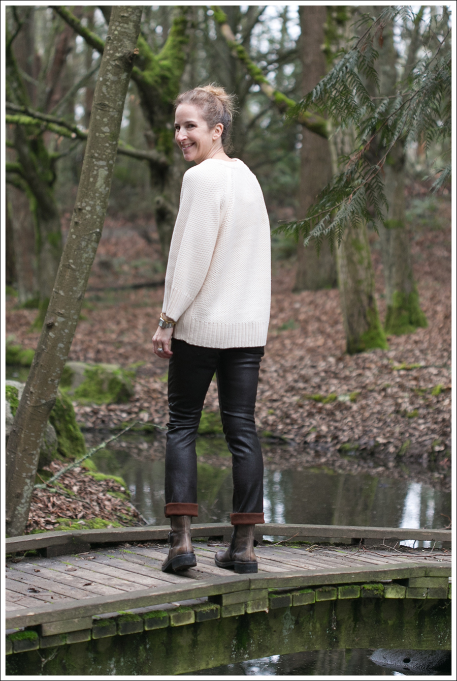 Blog Zara Sweater Goldsign Leather Pants Booties-5