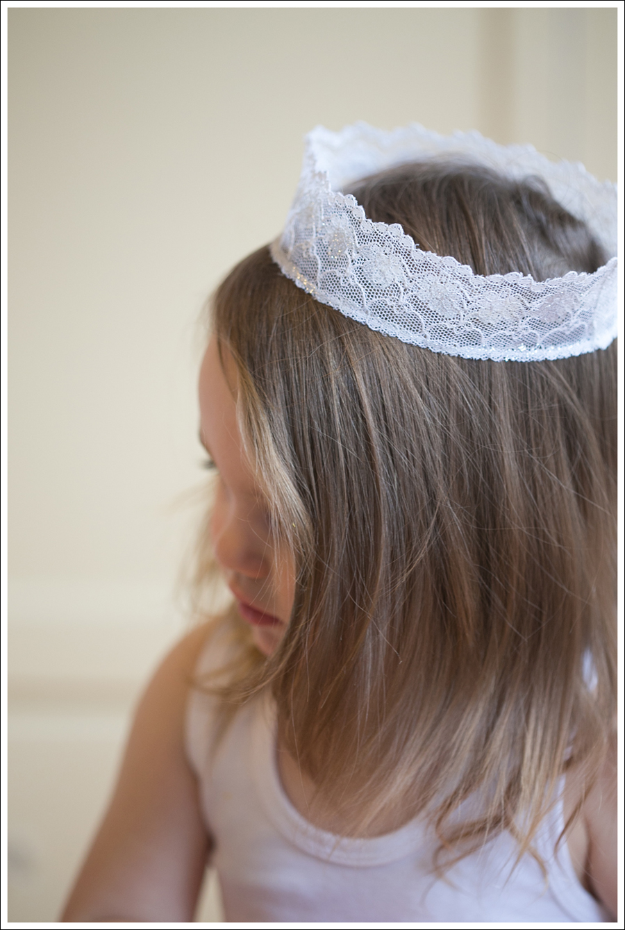 Blog DIY Lace Crown-4