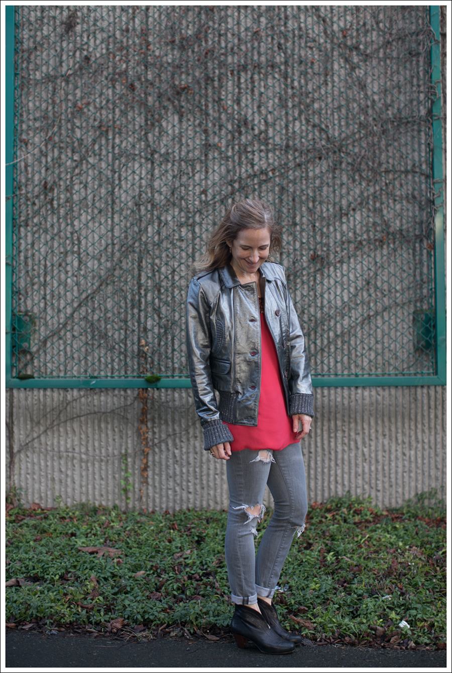Blog Doma Leather Bomber Jacket BCBG Silk Tunic Current Elliott Destroyed Skinny Frye Booties-10