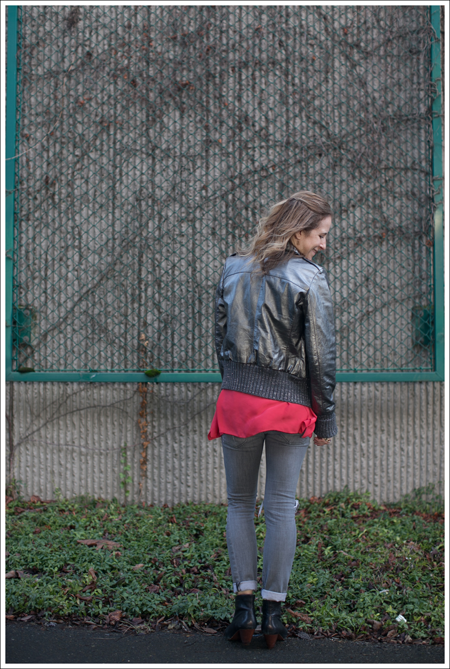 Blog Doma Leather Bomber Jacket BCBG Silk Tunic Current Elliott Destroyed Skinny Frye Booties-11