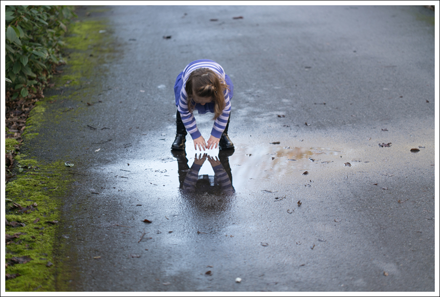 Blog Doma Leather Bomber Jacket BCBG Silk Tunic Current Elliott Destroyed Skinny Frye Booties-16