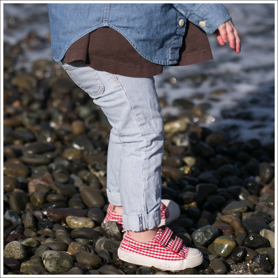 Blog Gap Shirt Black Orchid Ikat Jeans Leopard Flats-11