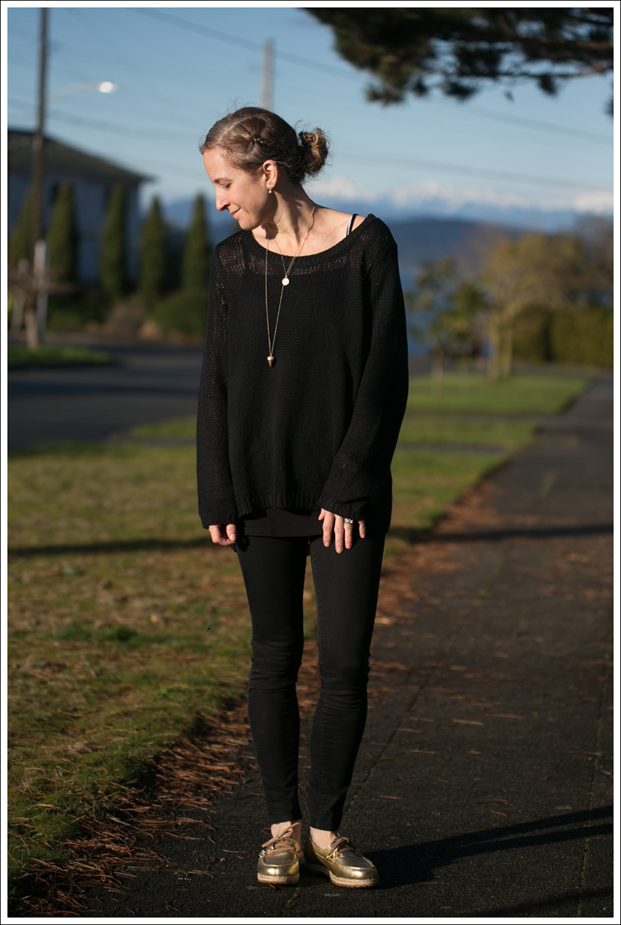 Blog HM Blank NYC Spray On BE D Gold Boat Shoes-1