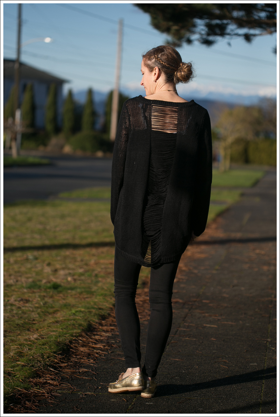 Blog HM Blank NYC Spray On BE D Gold Boat Shoes-5