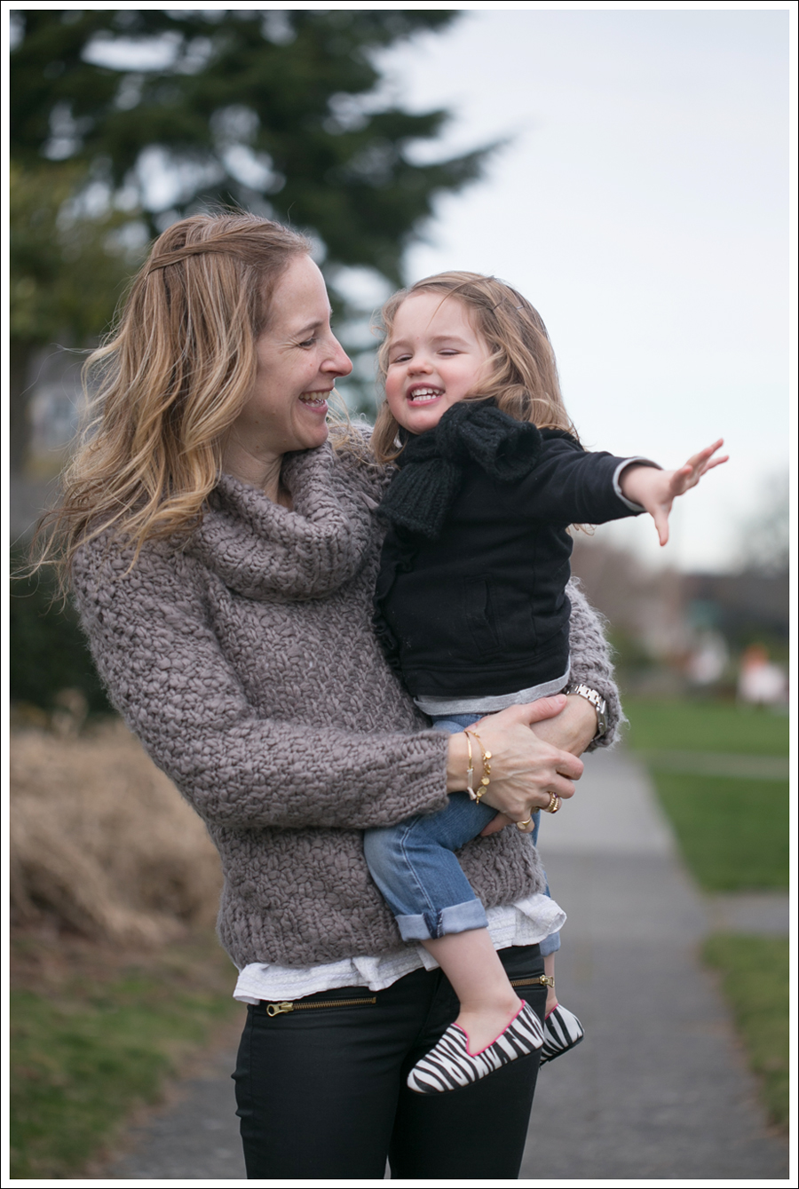 Blog Vivienne Tam HM Circa Joan David Booties-12