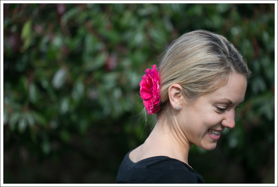 Blog Black Outfit with Flower-2