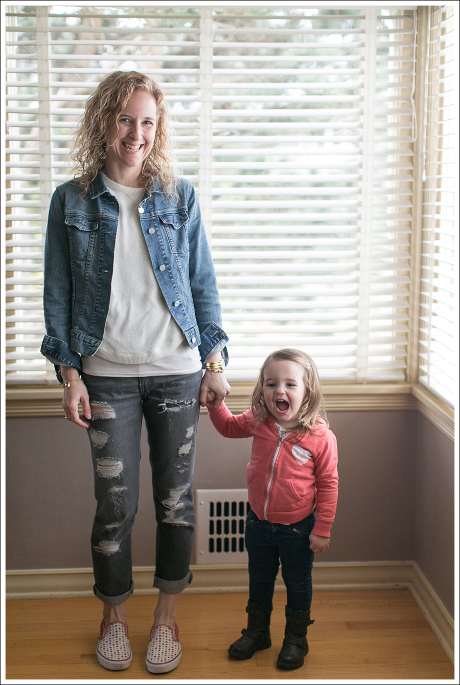 Blog Gap Jean Jacket Destroyed Levis Polkadot Vans-2