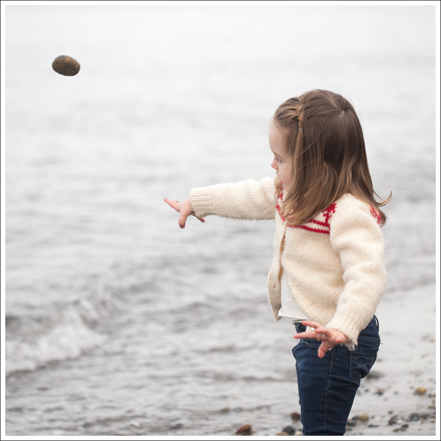 Blog Vince Sweater CoreyLynnCalter Top Goldsign Jeans Converse-13