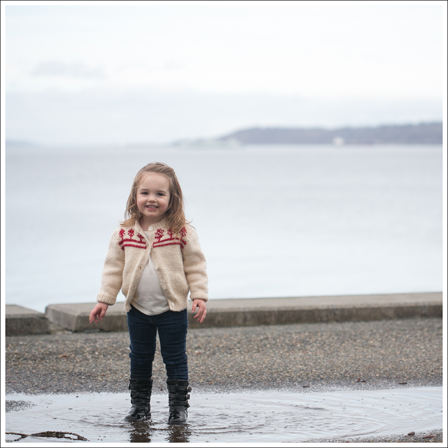 Blog Vince Sweater CoreyLynnCalter Top Goldsign Jeans Converse-16