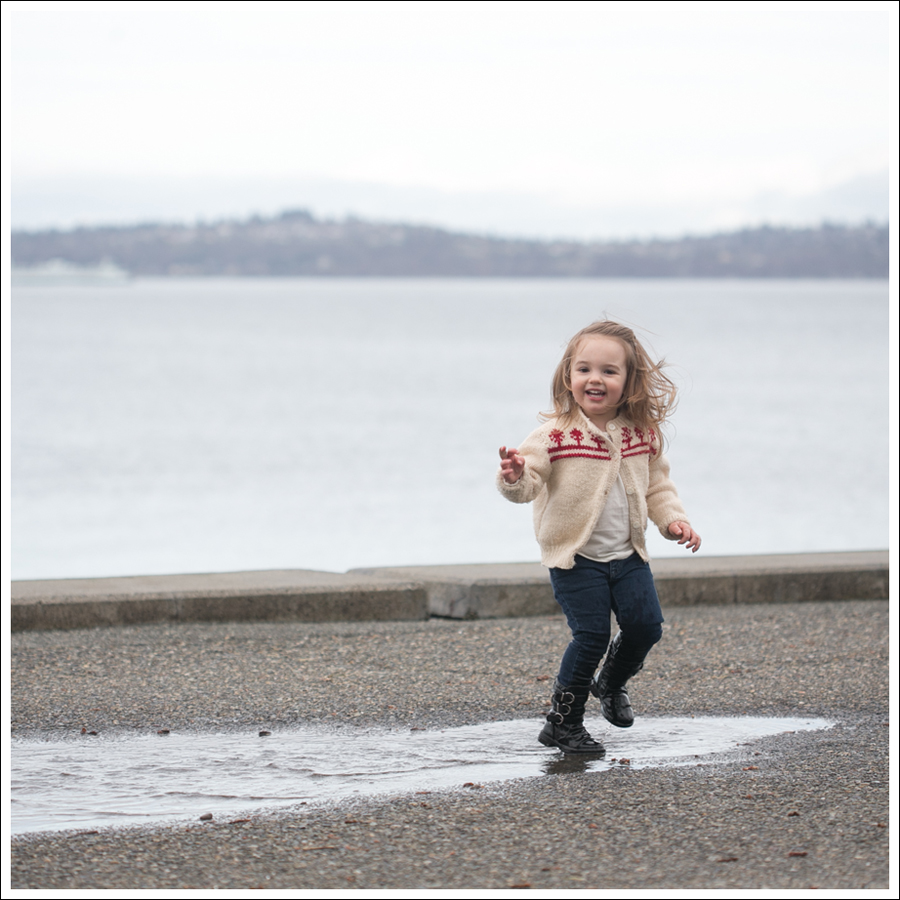 Blog Vince Sweater CoreyLynnCalter Top Goldsign Jeans Converse-19