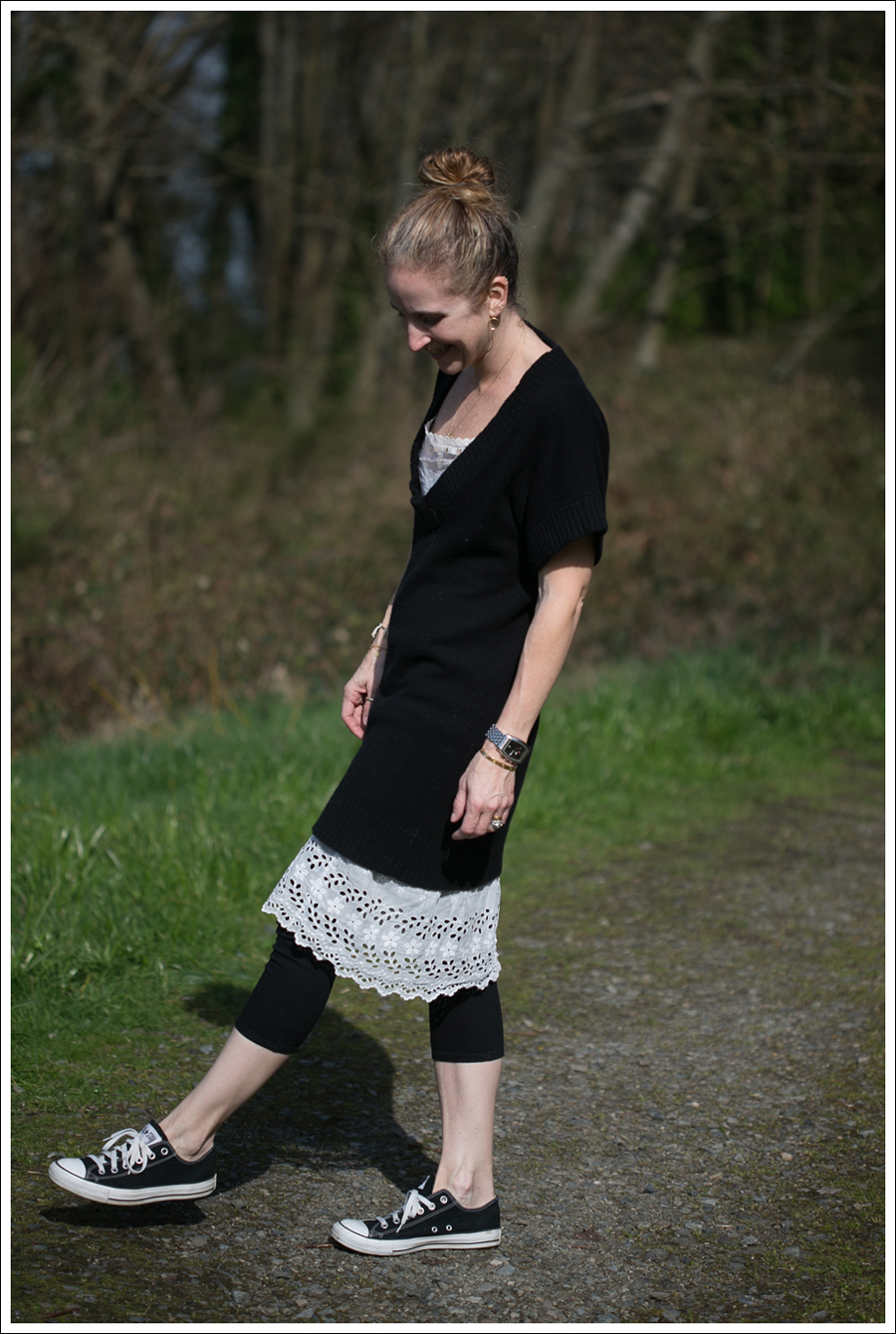 Blog Vintage Dress Design History Sweater Converse-3