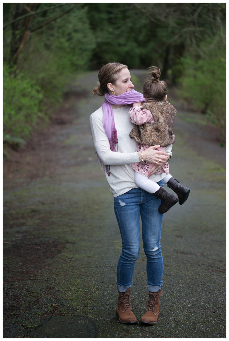 Blog Zara Sweater Vince Destroyed Skinnies Lace Up Boots-15