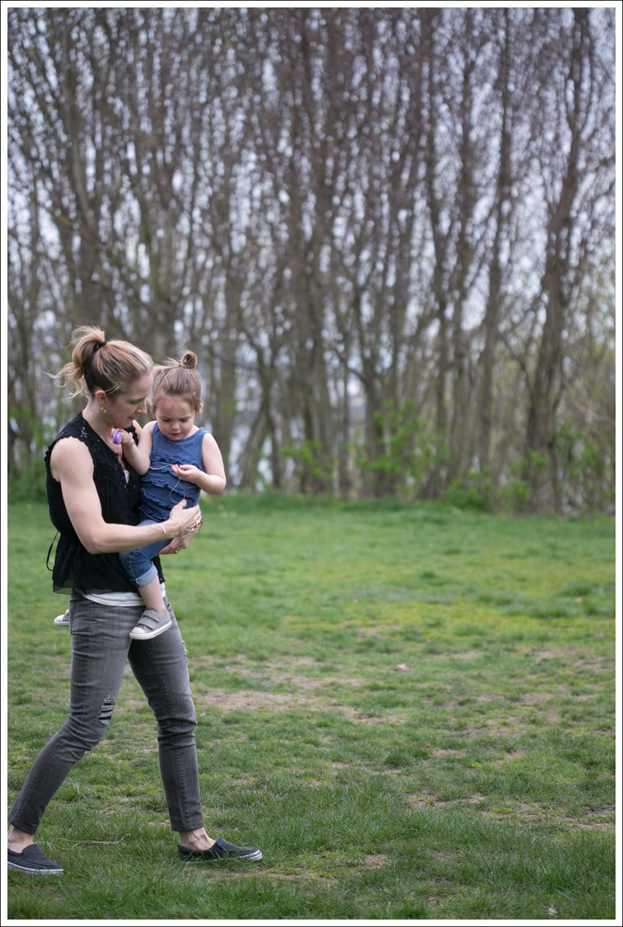 Blog BCBG Black Crochet Top Genetic Denim Destroyed Shane Airwalk-14