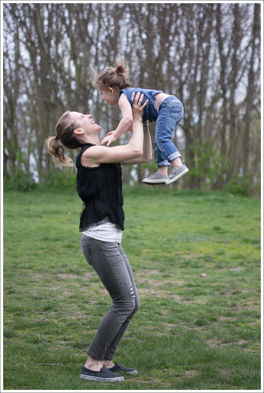 Blog BCBG Black Crochet Top Genetic Denim Destroyed Shane Airwalk-6