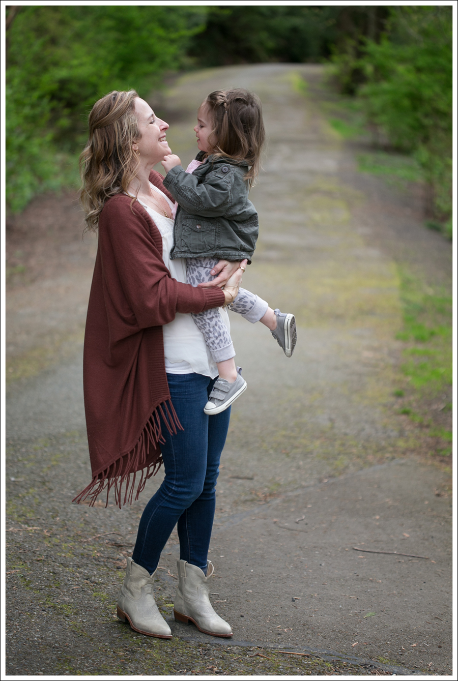 Blog Jamison Sweater Aqua Top J Brand Frye Carson Short-4