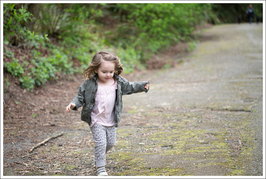 Blog Jamison Sweater Aqua Top J Brand Frye Carson Short-7