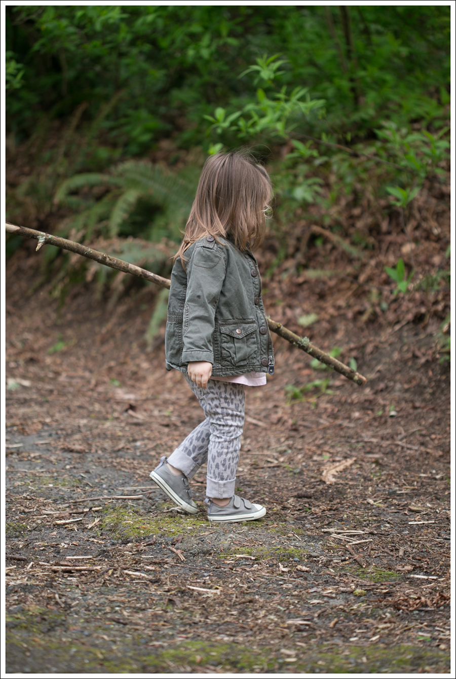 Blog Jamison Sweater Aqua Top J Brand Frye Carson Short-8