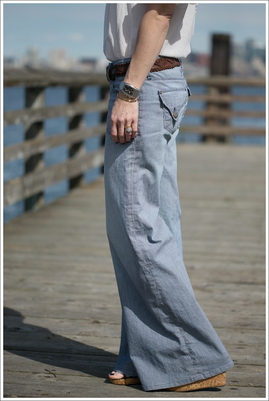 Blog Joie Peasant Hudson RR Wide Leg Denim-3