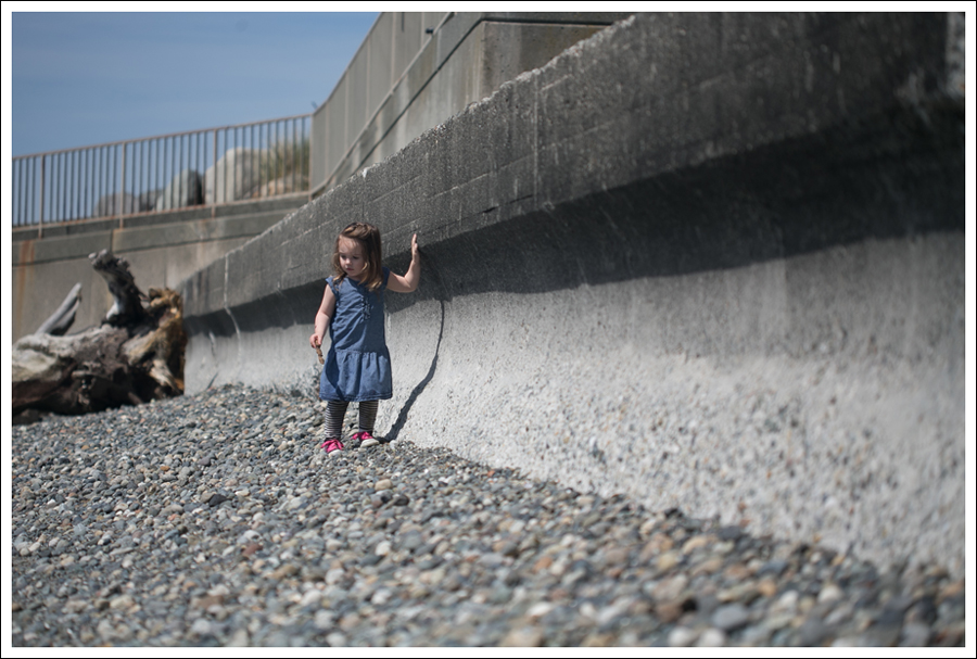 Blog Maya 134 weeks Gap Dress Leggings Converse-8