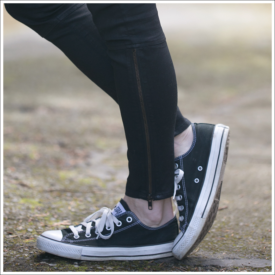 Blog Rhyme and Echo Banana Republic J Brand Agnes Converse-3