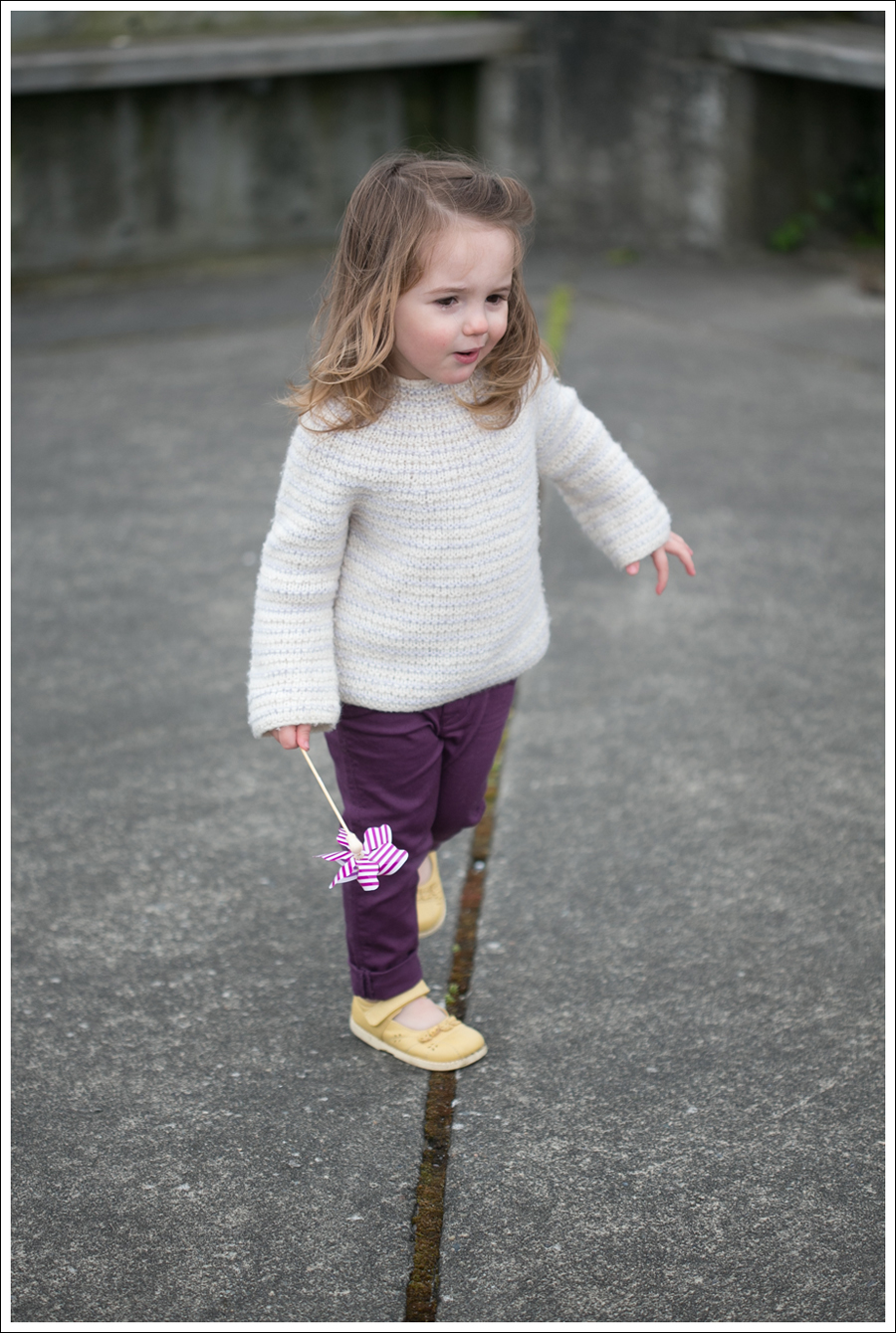 Blog Zara Button Back Sweater Destroyed Current Elliott Crop Skinny Leifnotes Flats-12