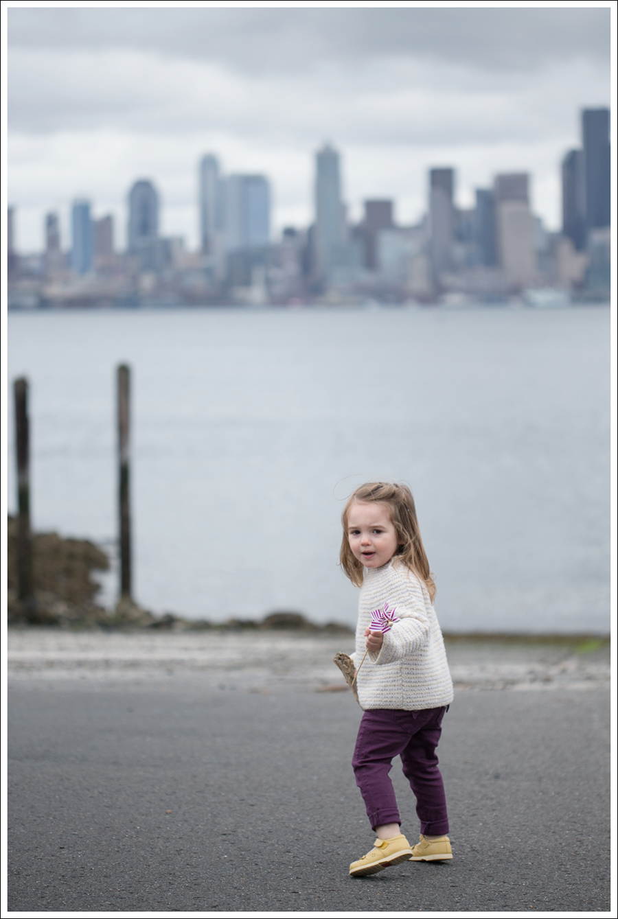 Blog Zara Button Back Sweater Destroyed Current Elliott Crop Skinny Leifnotes Flats-8