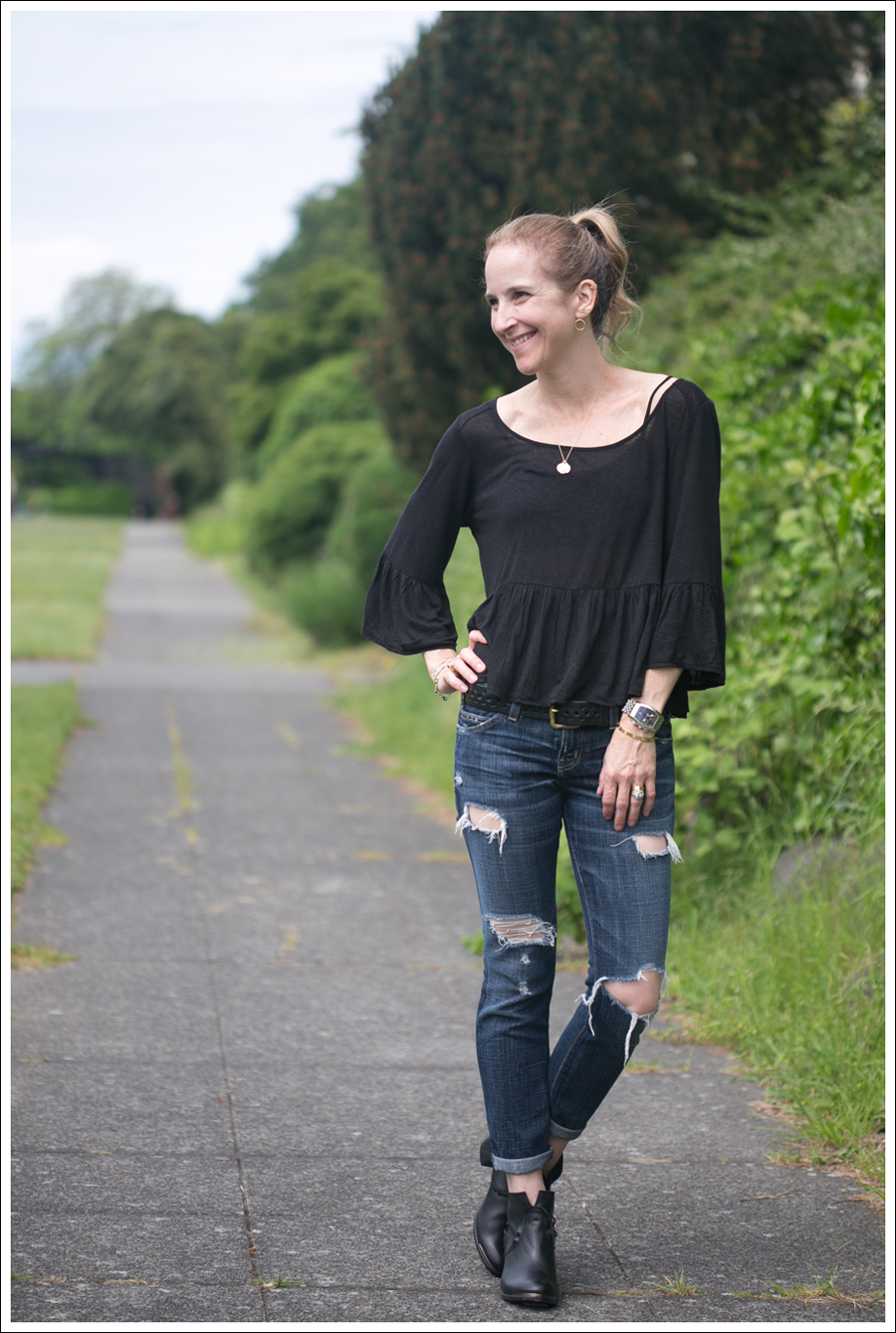 Blog Free People Top Current Elliott Skinny Destroyed SixtySeven Booties-1