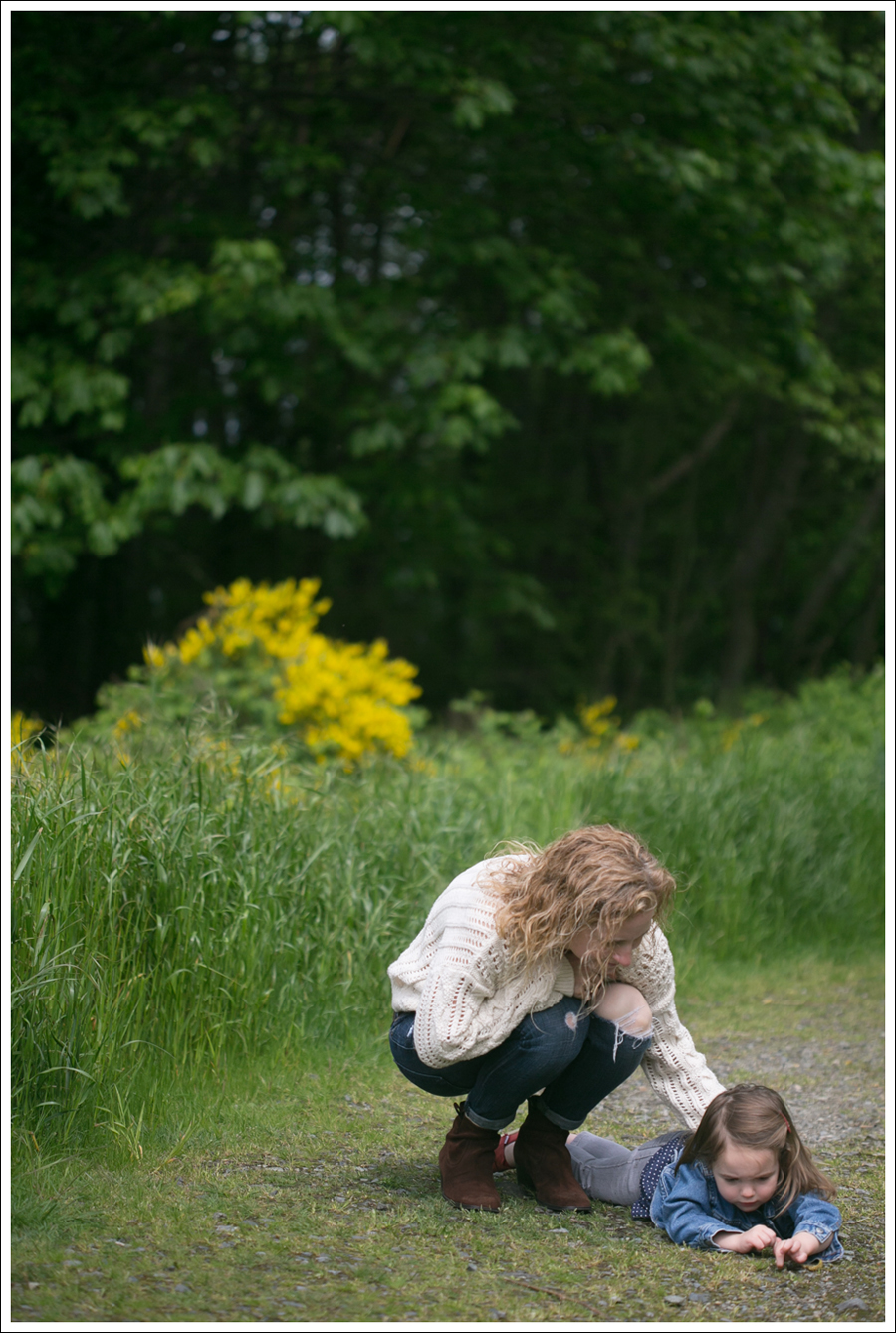 Blog HM Sweater Current Elliott Destroyed Skinny Nine West Booties-5