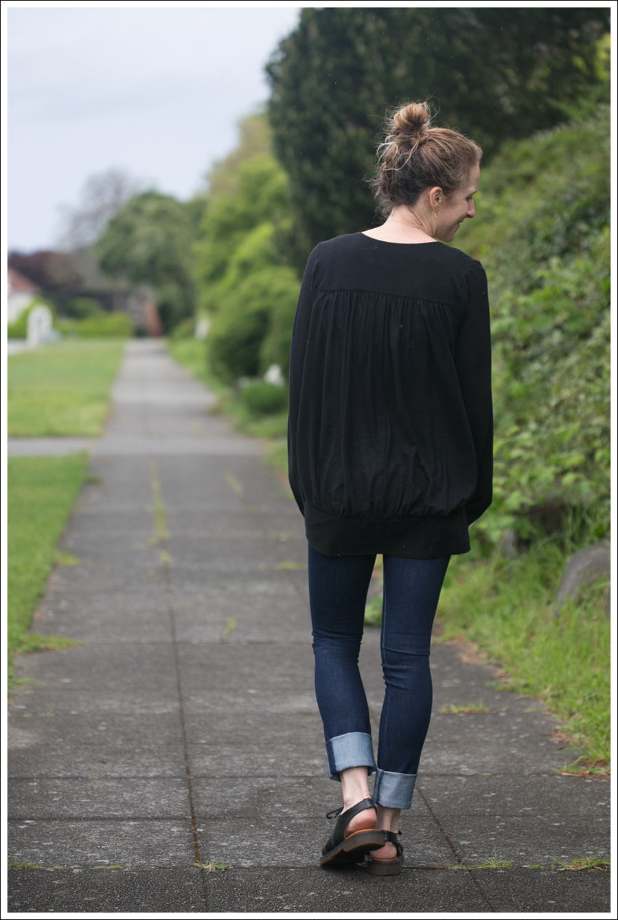 Blog Leifsdottir Cardigan J Brand High Rise Skinny Dr Martens-3
