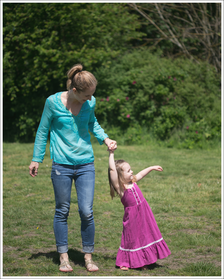 Blog Margaret Loves Peter Vince Skinny Jeans Mystique Sandals-3