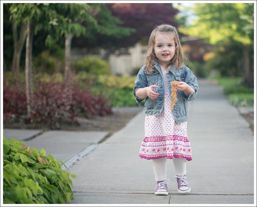 Blog Maya 136 Weeks Gap Jean Old Navy Dress Converse-4