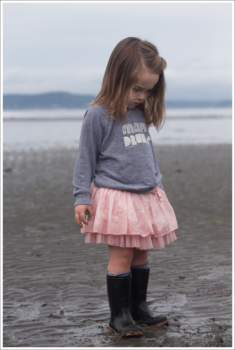 Blog Maya 137 Weeks Little Boogaweezin Milk Drunk Gap Tutu Rain Boots-10