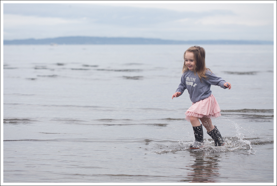 Blog Maya 137 Weeks Little Boogaweezin Milk Drunk Gap Tutu Rain Boots-5