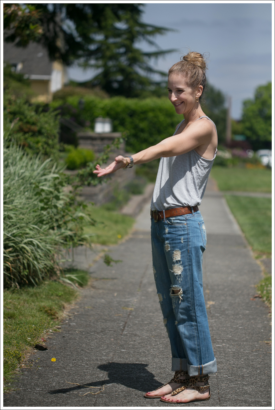 Blog HM Tank Blank NYC Shredded Wheat Boyfriend MIA leopard sandals-3