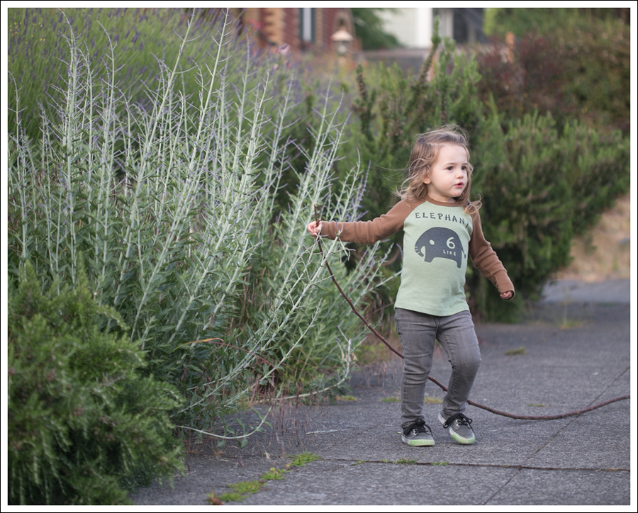 Blog Island 7FAM Kidgets Sneakers-2