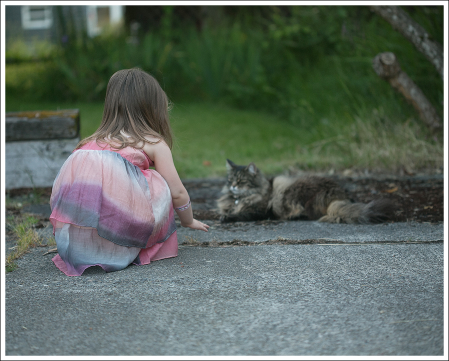 Blog Maya 138 Weeks SweetGirl Ombre Dress Old Navy Sandals-1