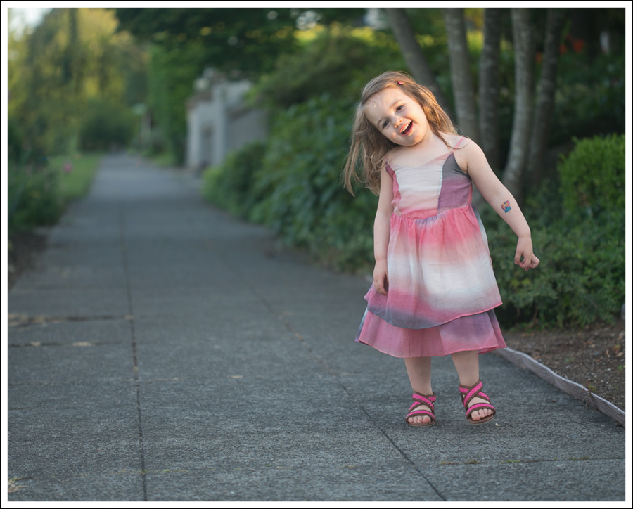 Blog Maya 138 Weeks SweetGirl Ombre Dress Old Navy Sandals-8