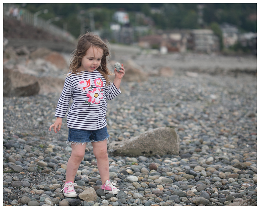 Blog Mini Boden Levi Cuttoffs Pink Converse-4