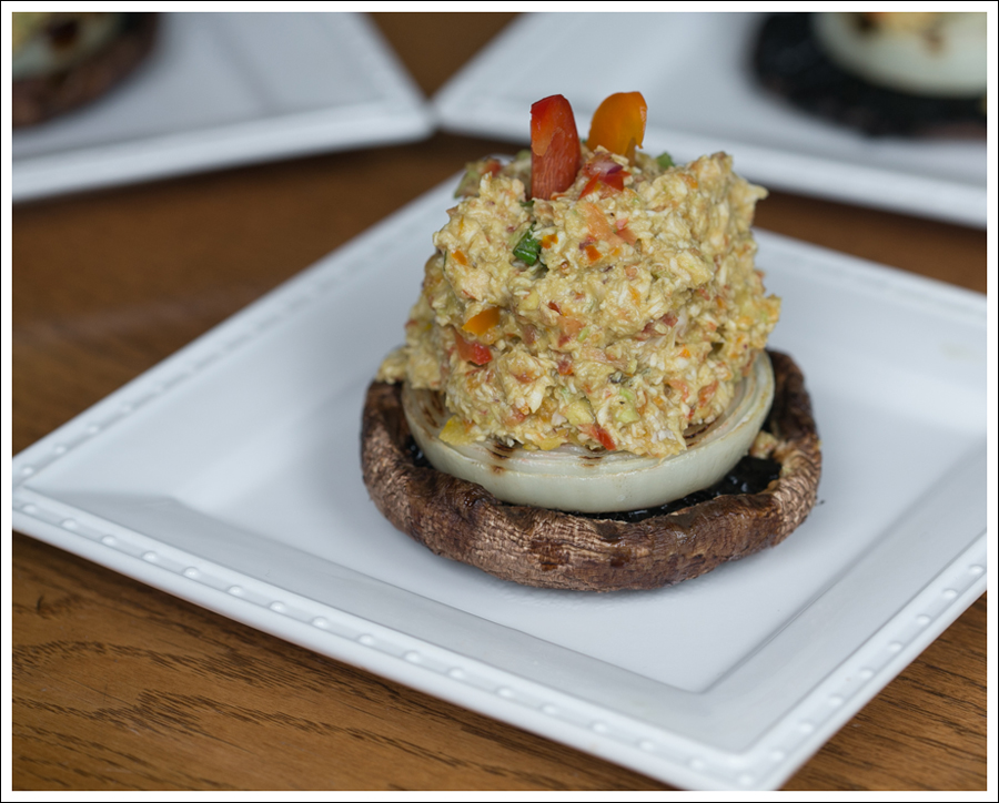 Blog Paleo Whole30 Grilled Chicken Salad on Portobello Mushroom-2