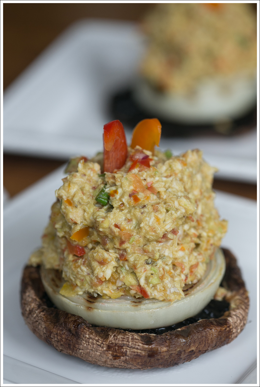 Blog Paleo Whole30 Grilled Chicken Salad on Portobello Mushroom-3